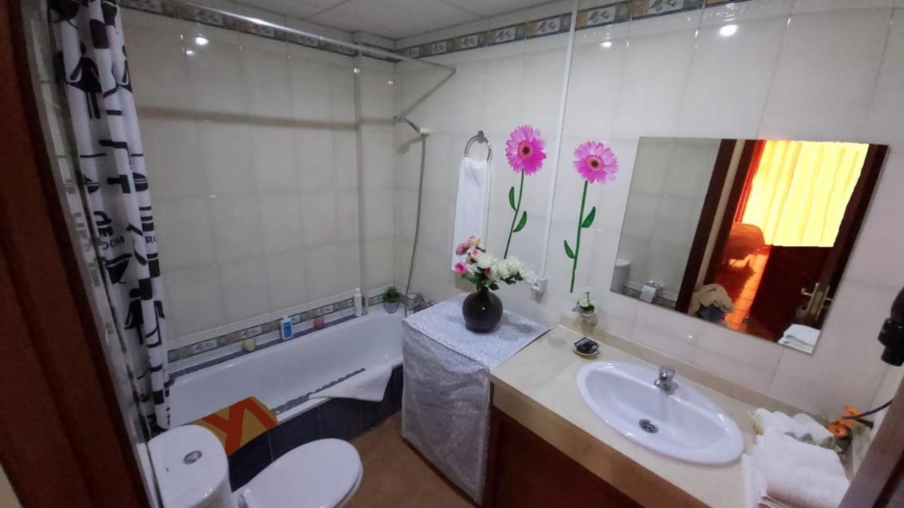 810 - Edif Aguamarina - Vacation Rental Home In The Coast Line Of Golf Del Sur San Miguel de Abona Extérieur photo